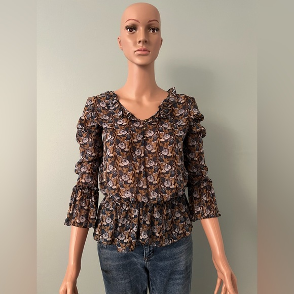 Women's Michael Kors Floral Silk Shirt with small ruffles and Gold Button, Small - Picture 4 of 15